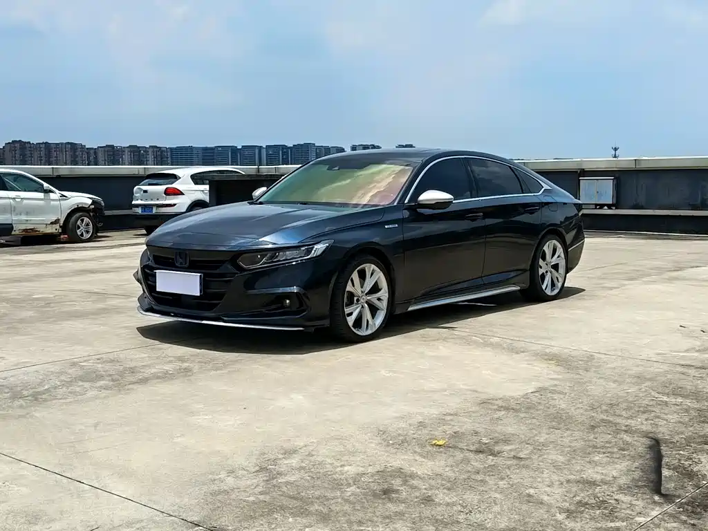 Honda Accord 2021 — фото 1