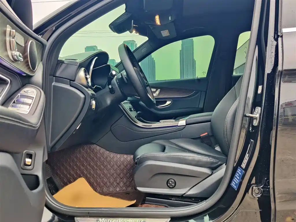 Mercedes-Benz GLC 2020 — фото 22