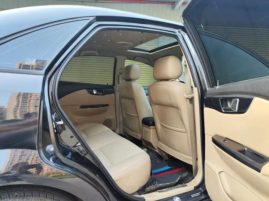 Buick Excelle 2015 — фото 12