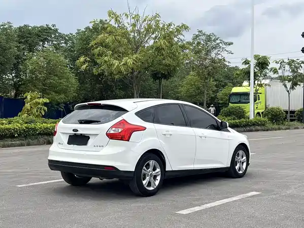 Ford Focus 2012