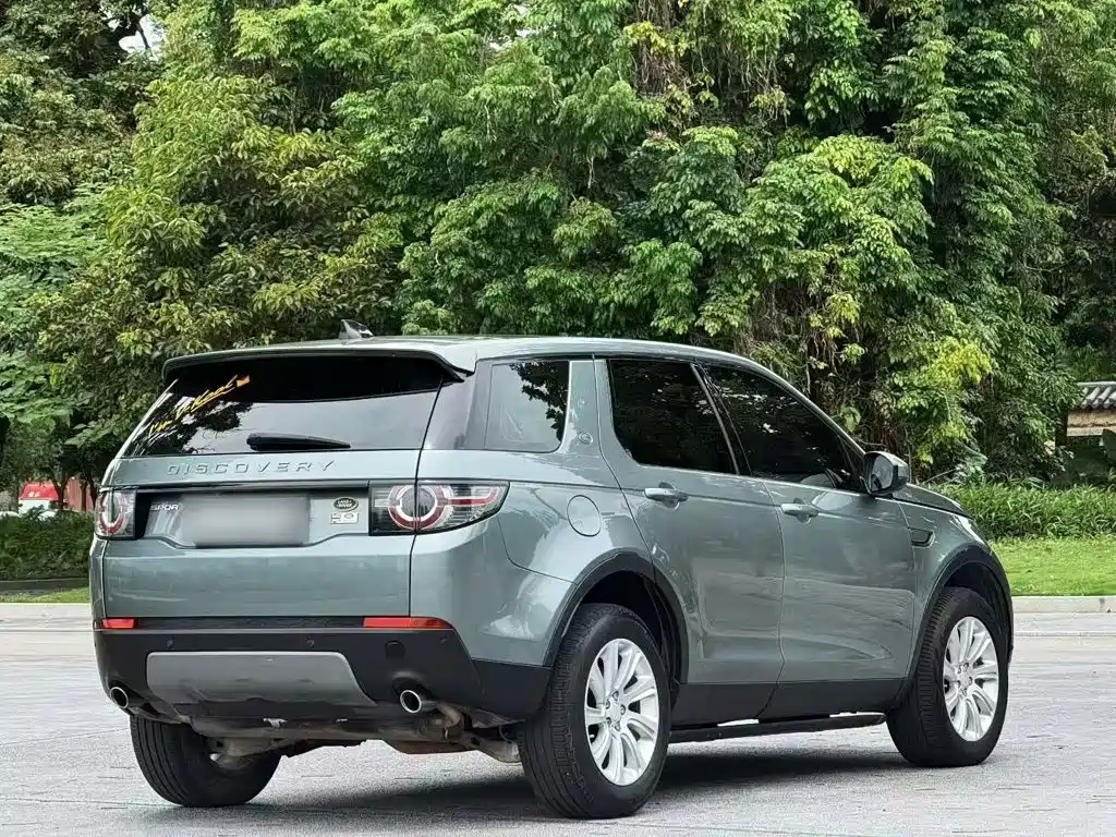 Land Rover Discovery Sport 2018 — фото 7