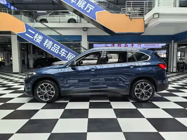 BMW X1 2021