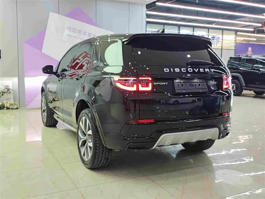 Land Rover Discovery Sport 2024 — фото 6