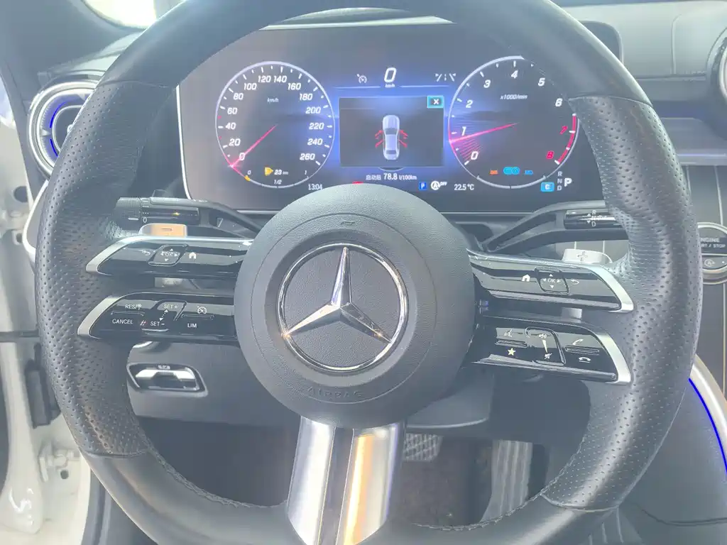 Mercedes-Benz C-Class 2022 — фото 18