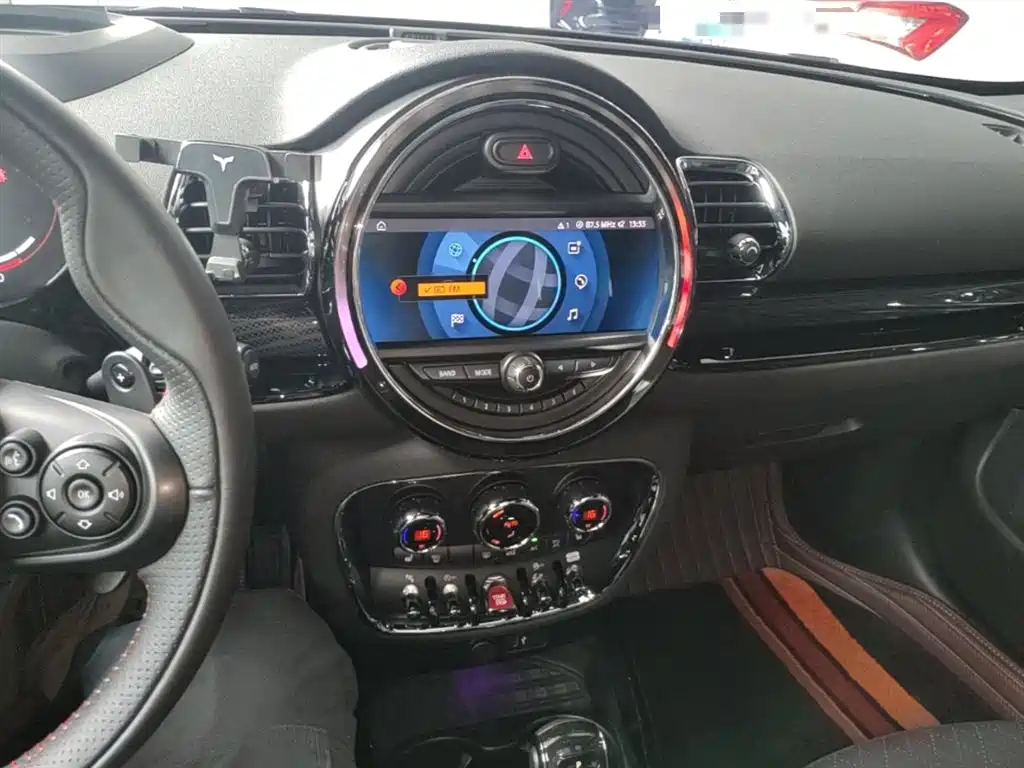 MINI JCW Clubman 2020 — фото 13