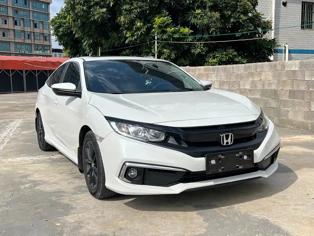 Honda Civic 2021 — фото 2