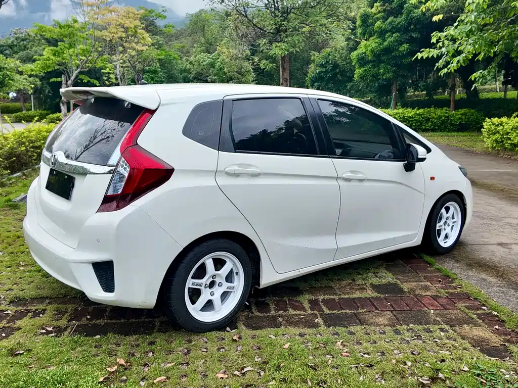 Honda Fit 2018 — фото 12