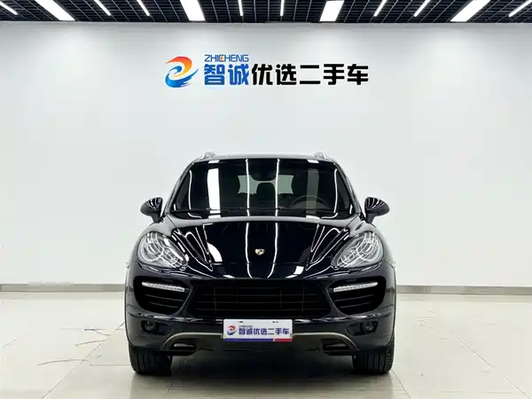 Porsche Cayenne 2011