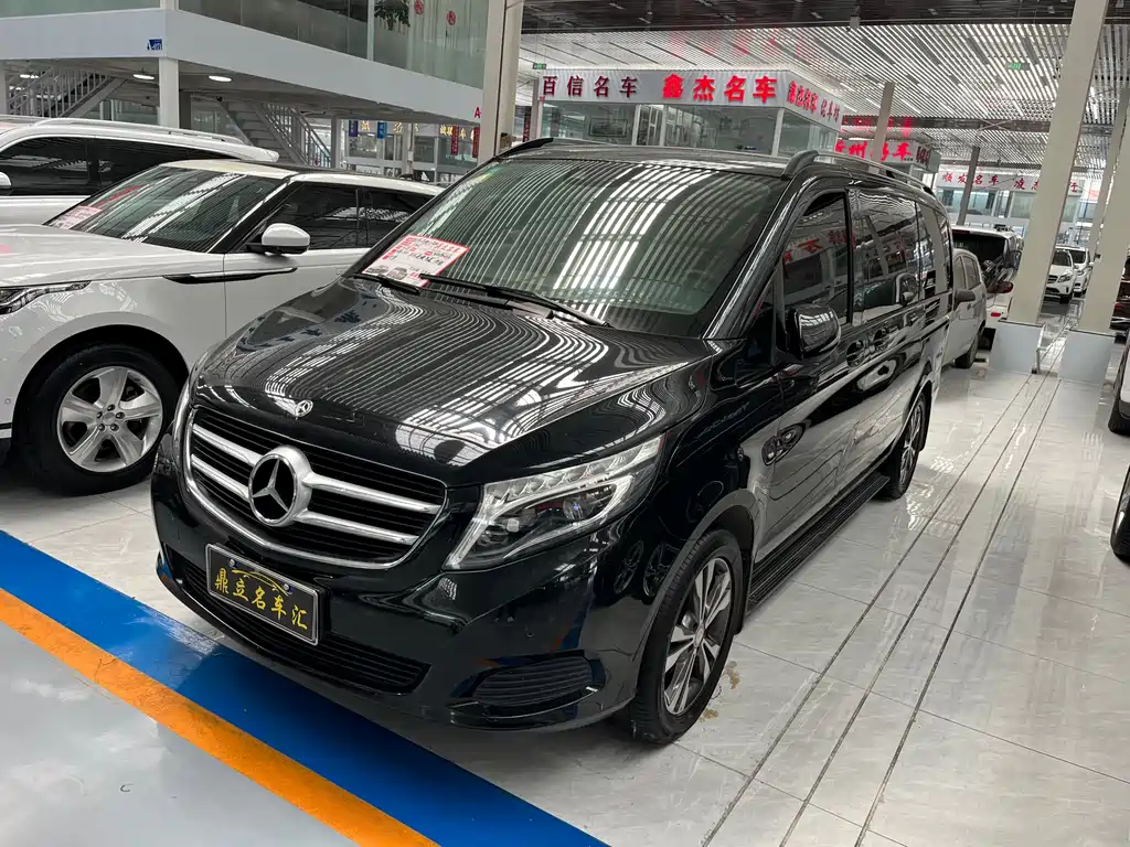 Mercedes-Benz V-Class 2018 — фото 2