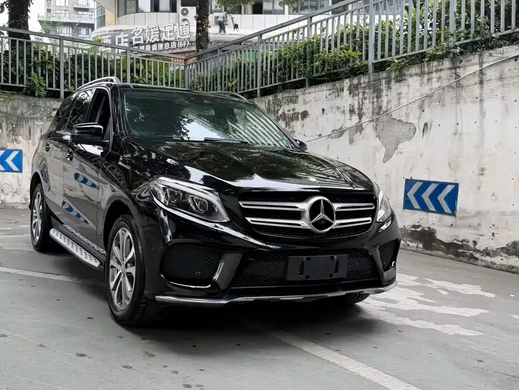Mercedes-Benz GLE 2016 — фото 3