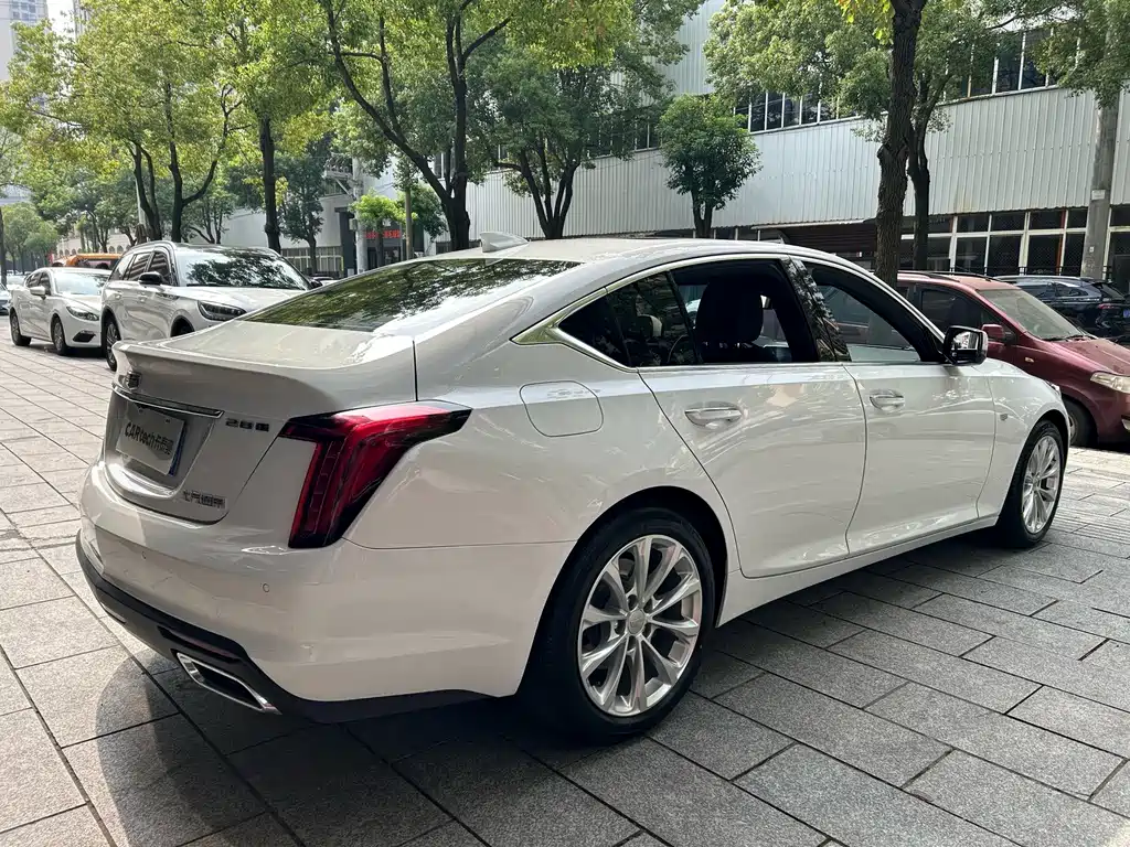 Cadillac CT5 2021 — фото 12