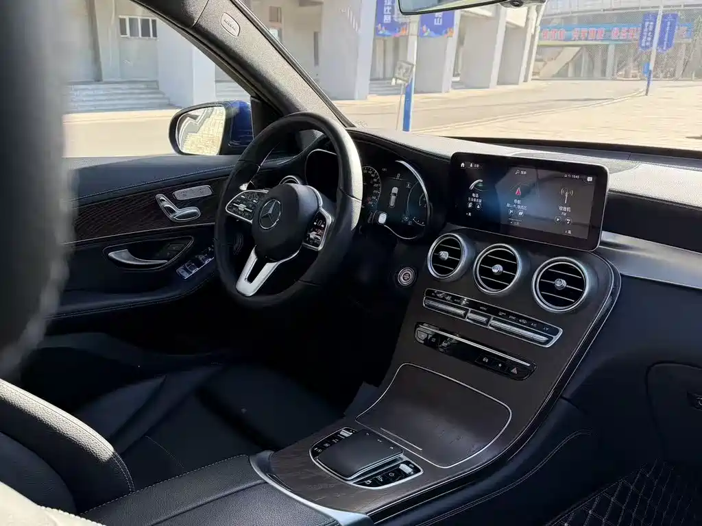 Mercedes-Benz GLC 2020 — фото 6