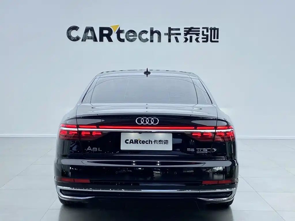 Audi A8 2023 — фото 4