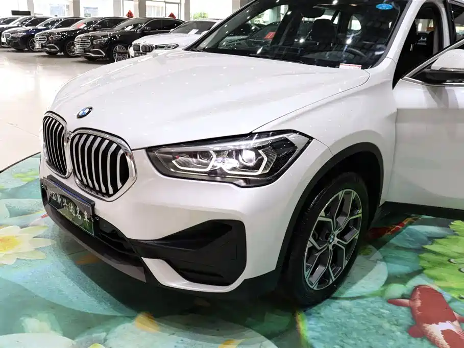 BMW X1 2022 — фото 25