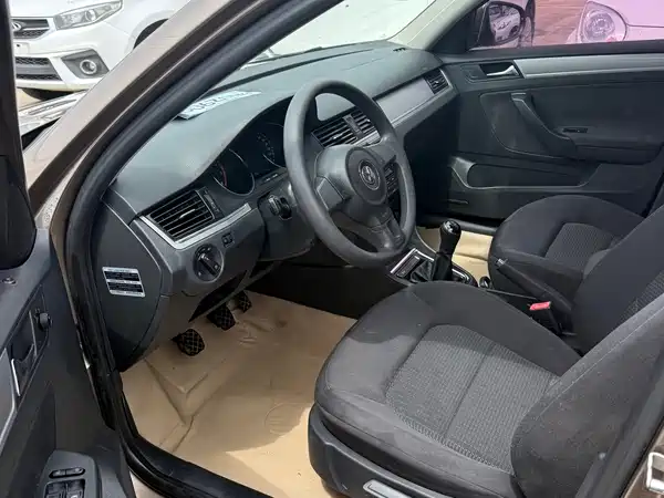 Volkswagen Bora 2013