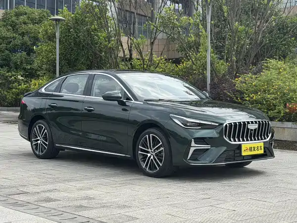 Geely Emgrand 2025
