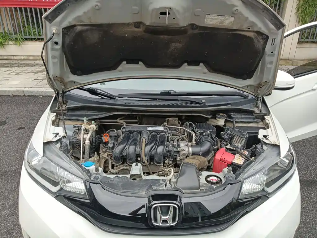 Honda Fit 2018 — фото 11
