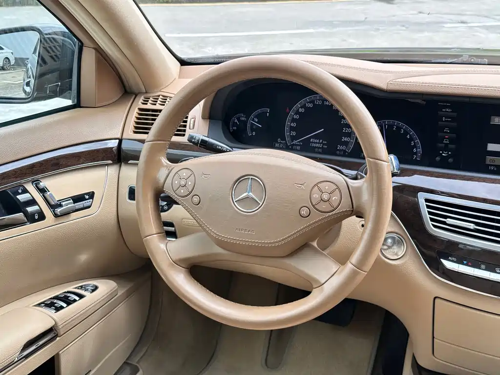 Mercedes-Benz S-Class 2011 — фото 19