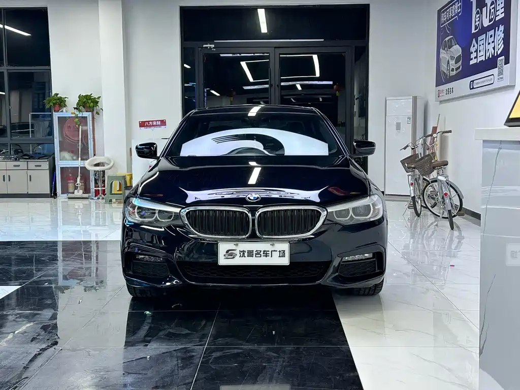 BMW 5 Series 2019 — фото 2