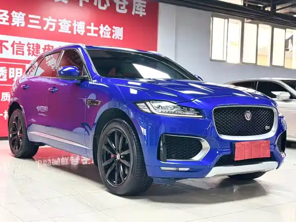 Jaguar F-PACE 2018