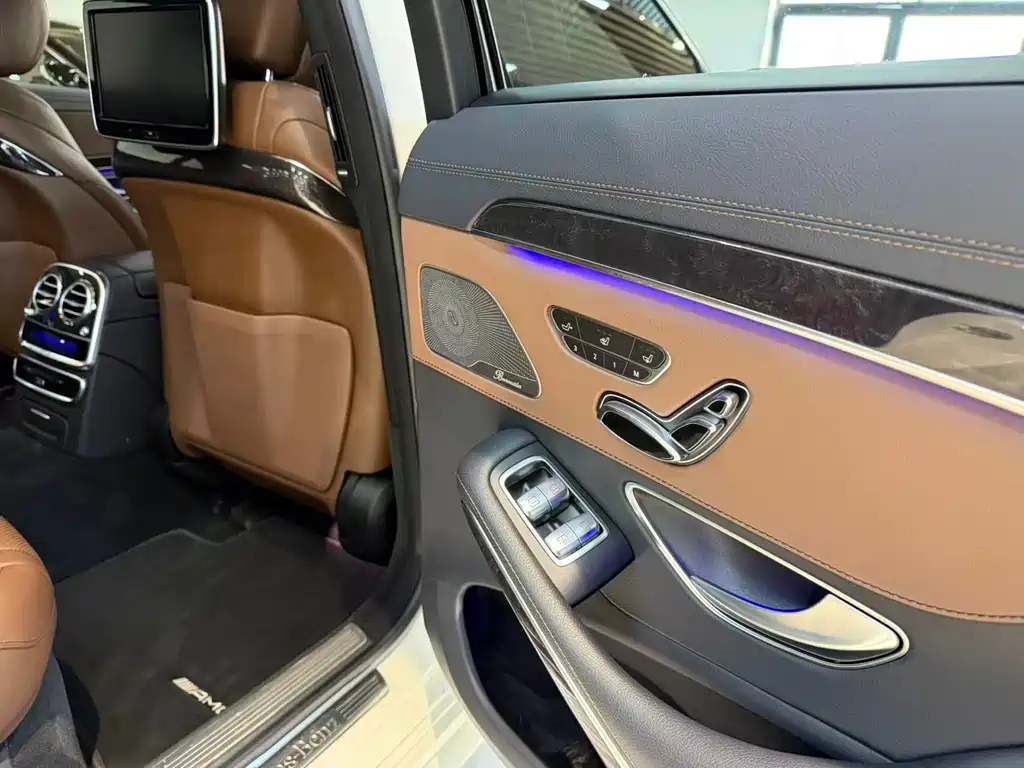 Mercedes-Benz S-Class 2017 — фото 12