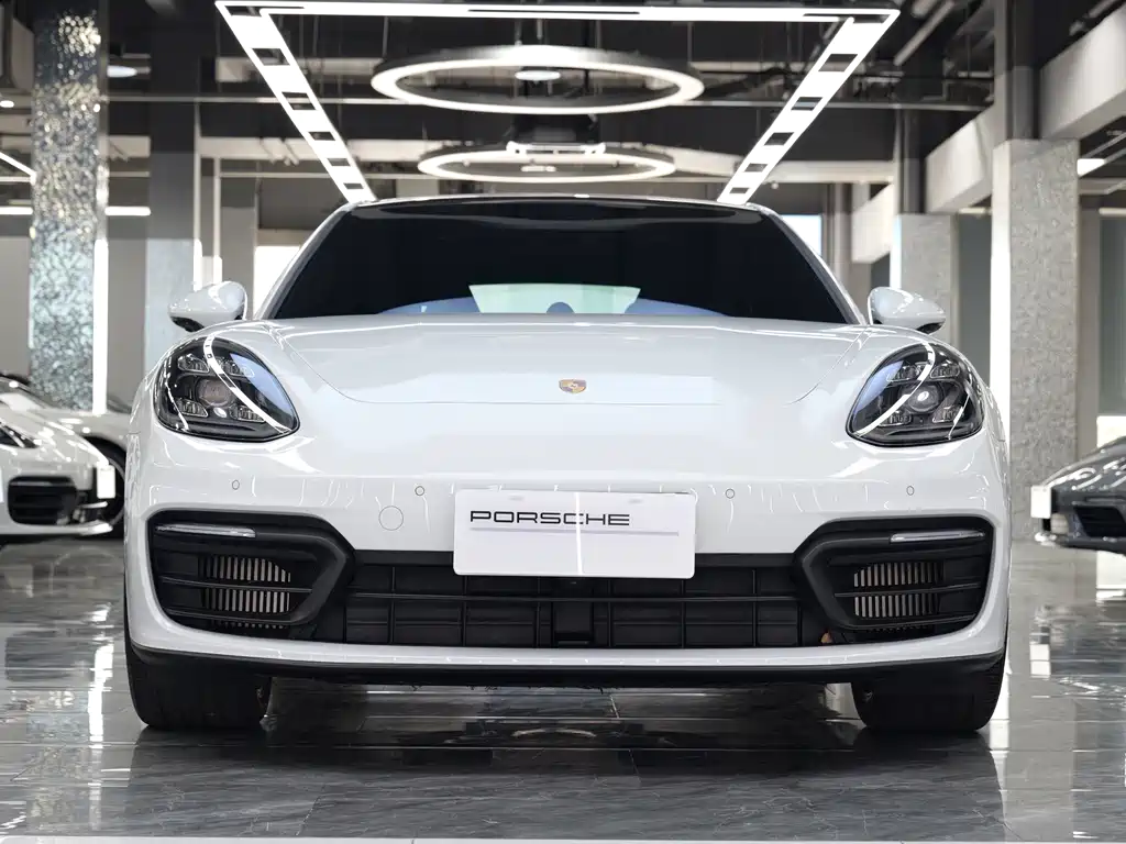 Porsche Panamera 2023 — фото 2