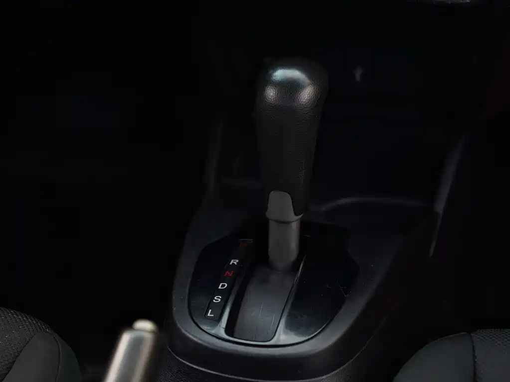 Honda Fit 2014 — фото 10