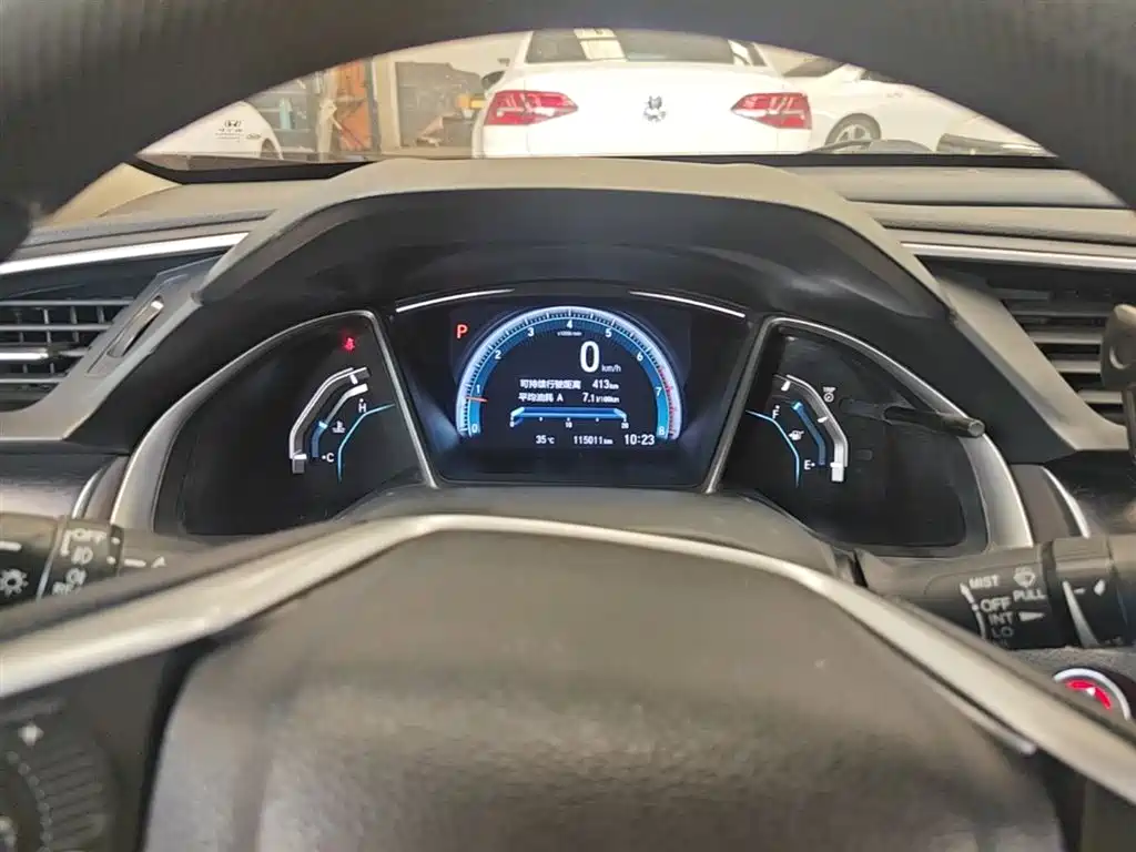 Honda Civic 2016 — фото 12