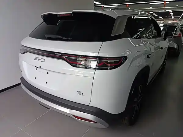 BYD Song L DM-i 2024