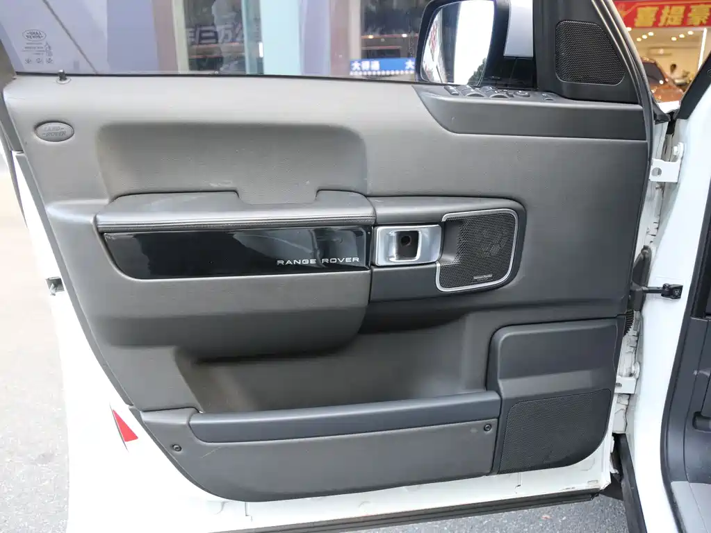 Land Rover Range Rover 2012 — фото 15