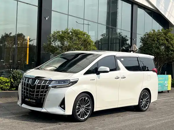 Toyota Alphard 2020