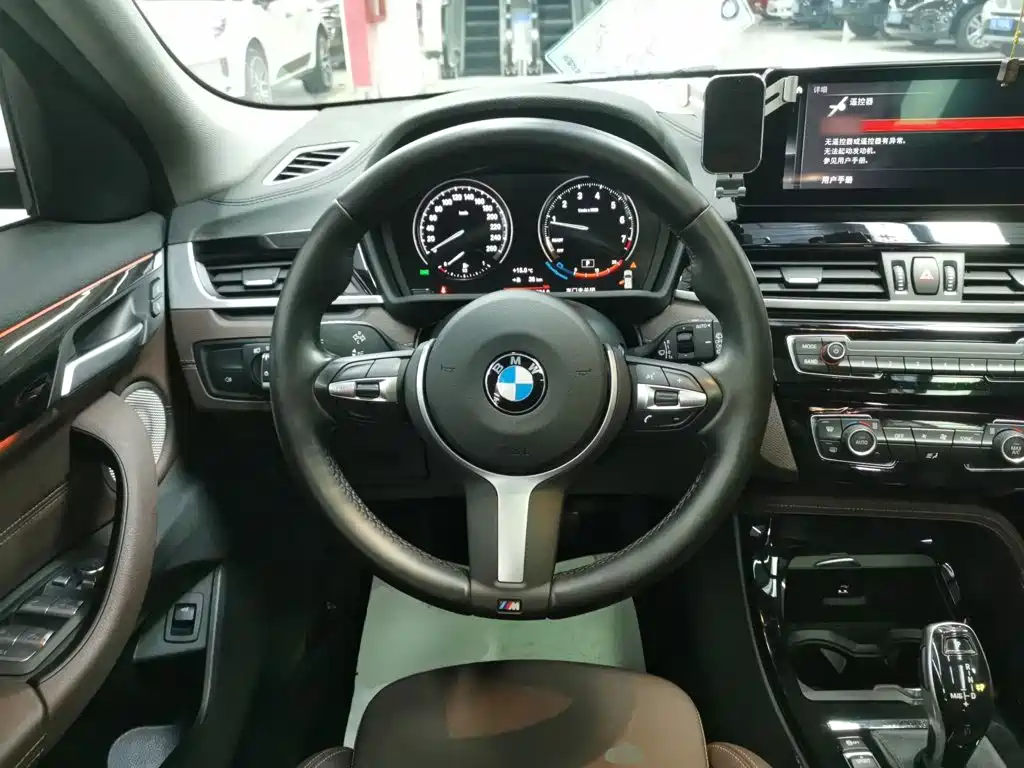 BMW X2 2022 — фото 7