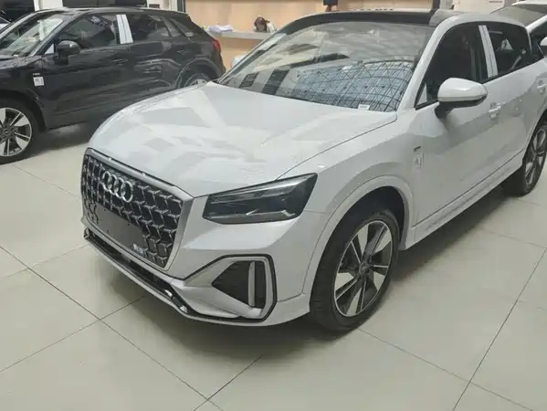 Audi Q2L 2026