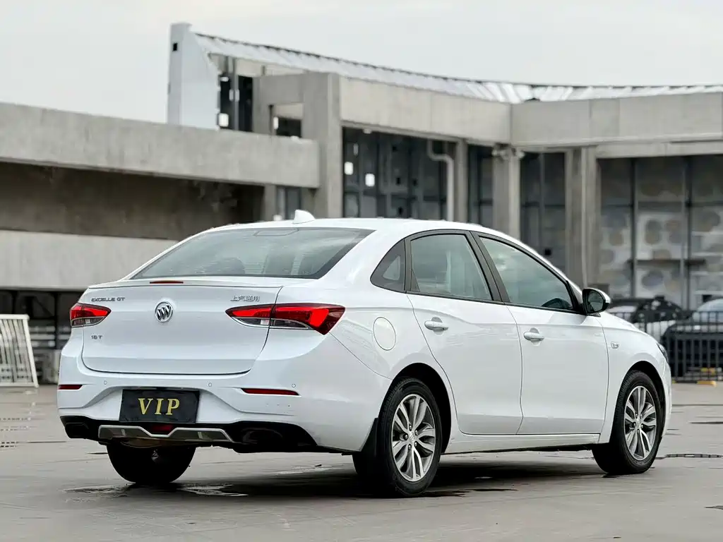 Buick Excelle 2020