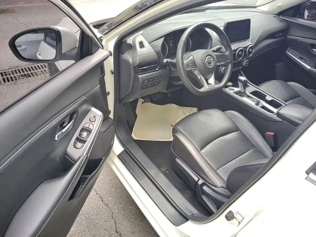 Nissan Sylphy 2020 — фото 16