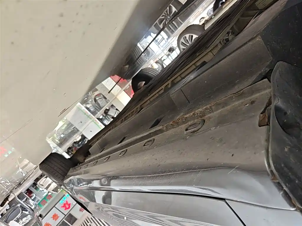 Roewe i6 MAX New Energy 2022 — фото 22