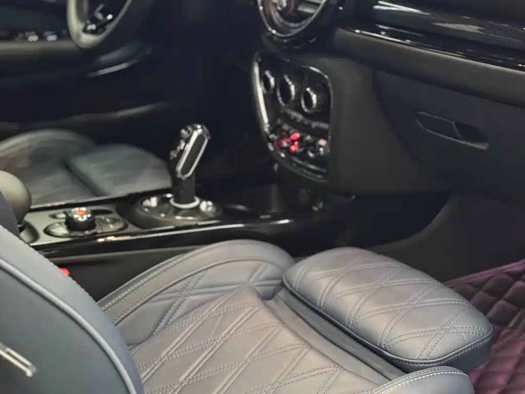 MINI Clubman 2020 — фото 12