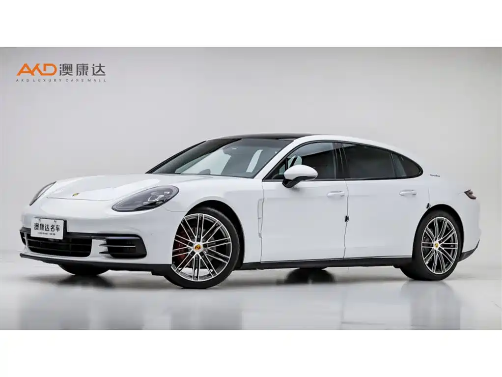 Porsche Panamera 2020 — фото 1