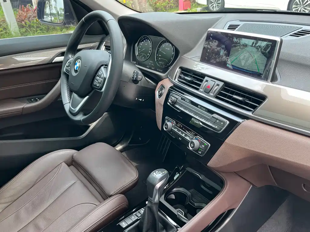BMW X1 2019 — фото 15