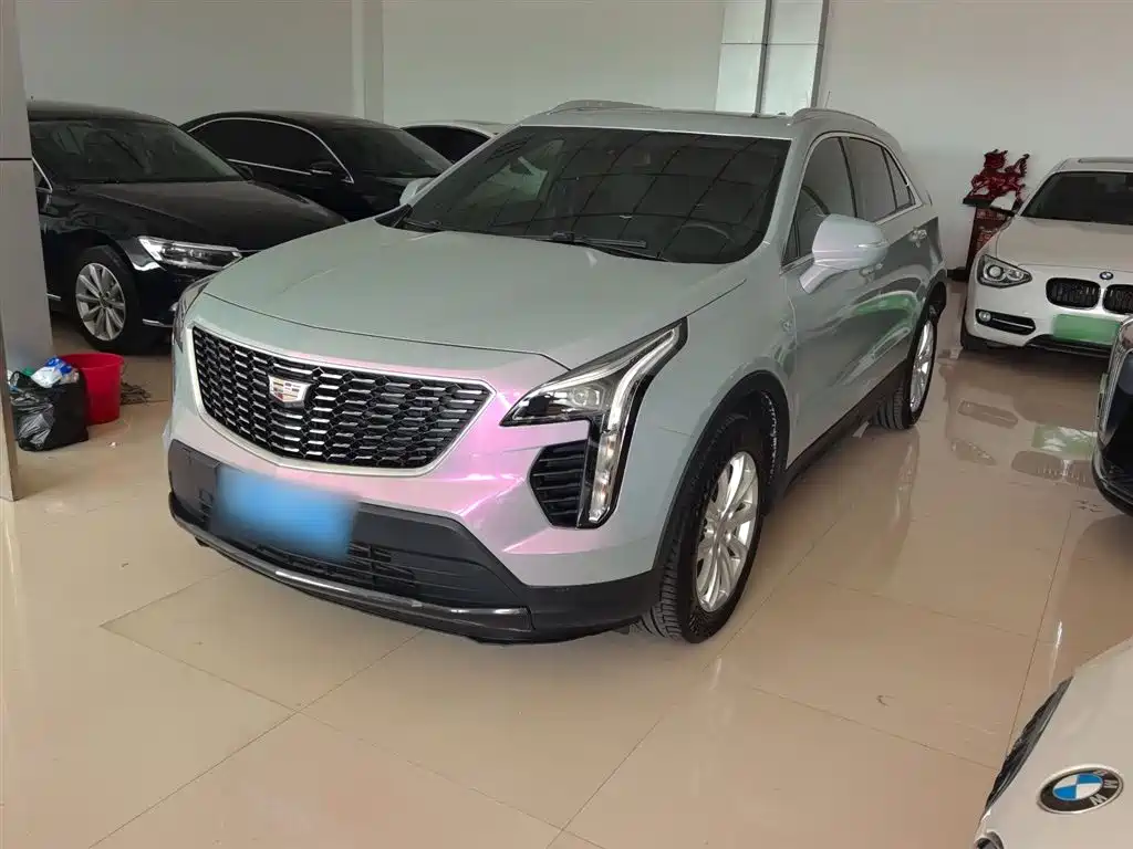 Cadillac XT4 2020 — фото 1