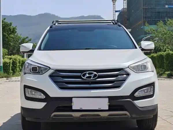 Hyundai Santa Fe 2013