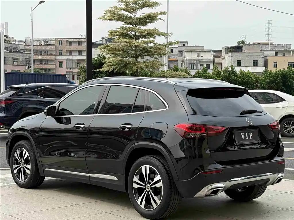 Mercedes-Benz GLA 2022 — фото 4