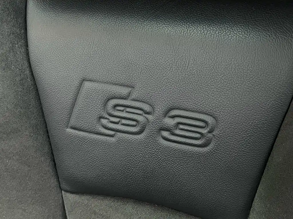 Audi S3 2018 — фото 21