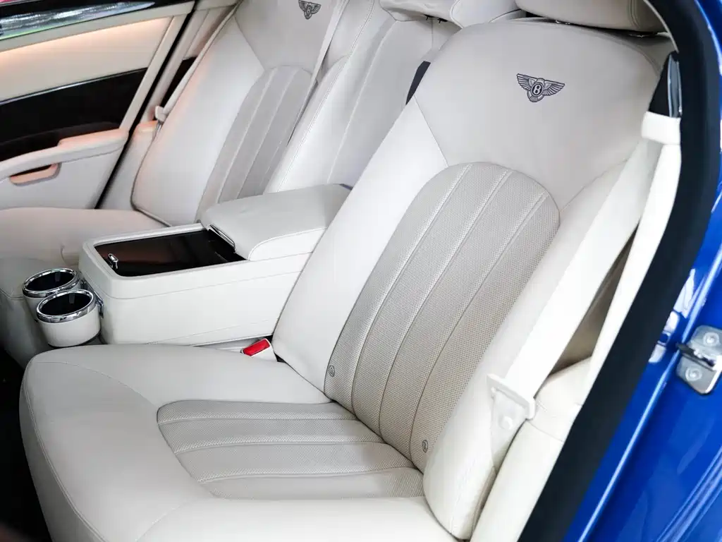 Bentley Mulsanne 2013 — фото 16