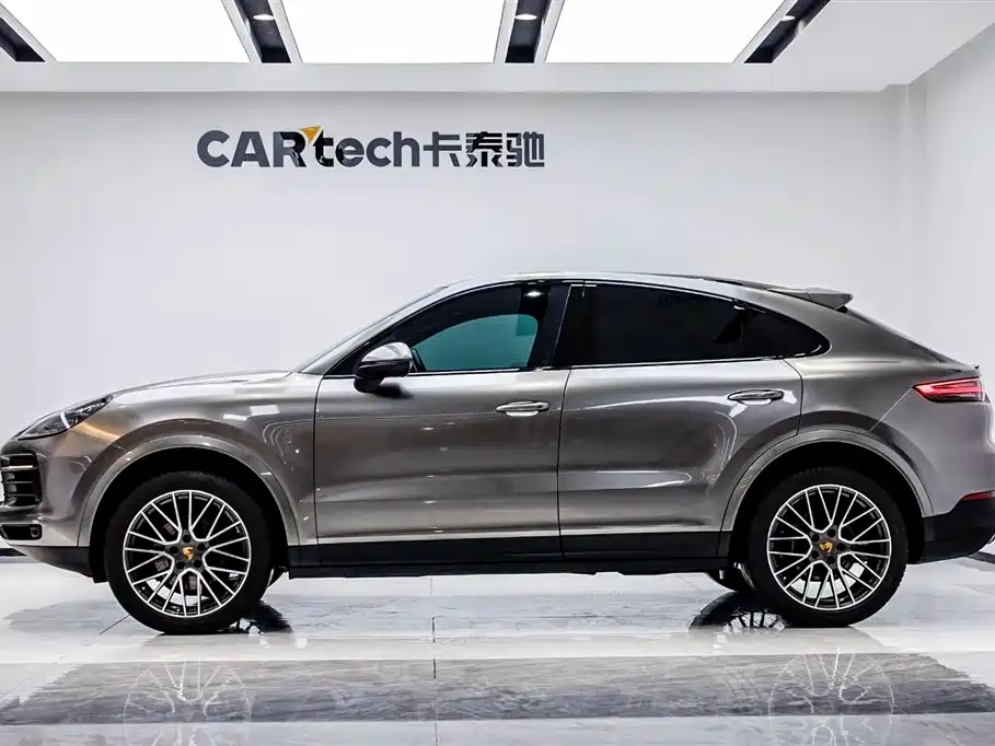 Porsche Cayenne 2020 — фото 3