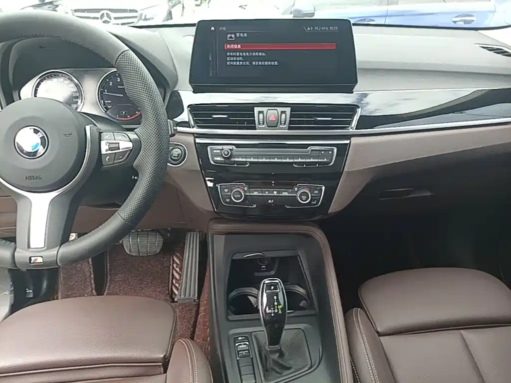 BMW X1 2021 — фото 13