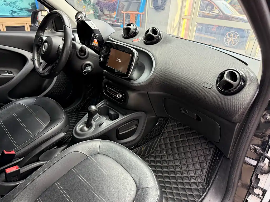 smart Forfour 2019 — фото 31