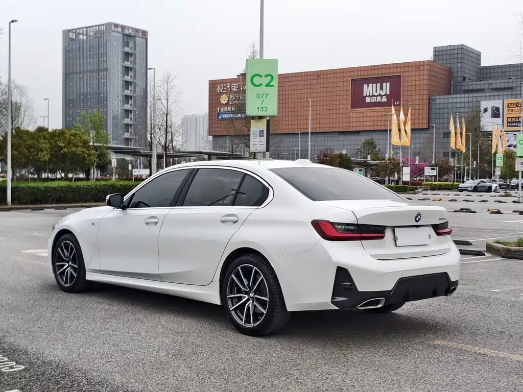 BMW 3 Series 2023