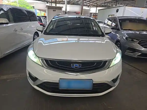 Geely Emgrand GS 2016