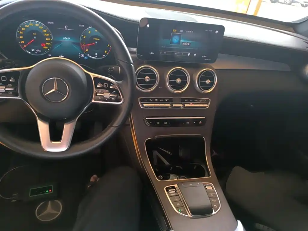 Mercedes-Benz GLC 2021 — фото 10